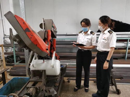 海關(guān)利劍出鞘，嚴(yán)把國(guó)門安全關(guān)——查獲問(wèn)題兒童牙刷與危險(xiǎn)化學(xué)品